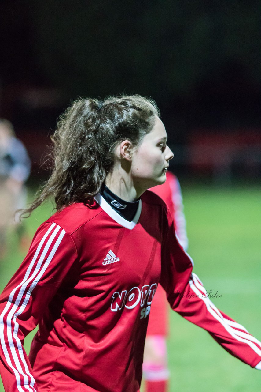 Bild 154 - Frauen SG Krempe/ETSV F. Glueckstadt - TSV Heiligenstedten : Ergebnis: 8:0